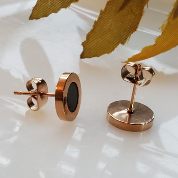 E 21D NEW Rosegold Onyx Stud Earrings - Picture 4 of 6